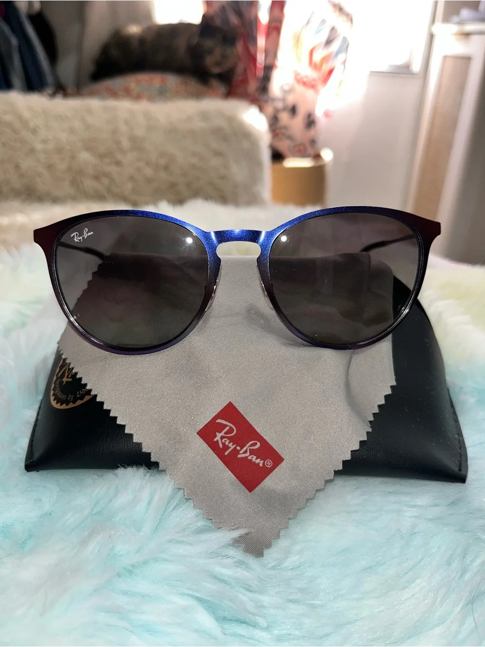 Ray-Ban Women's Blue to Purple Gradient Round Sunglasses